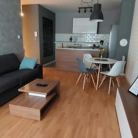 Apartman Urban & 4 Загреб Екстериор снимка