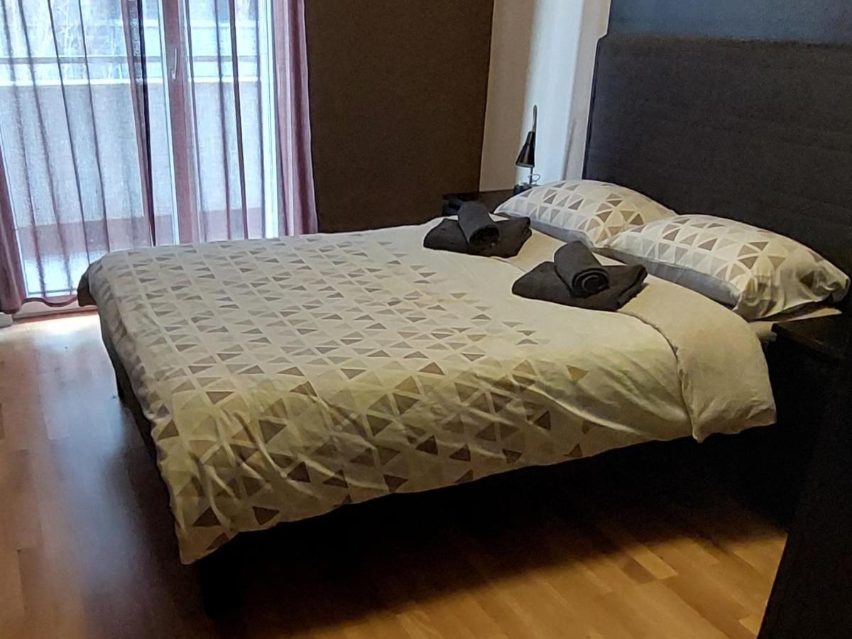 Apartman Urban & 4 Загреб Екстериор снимка