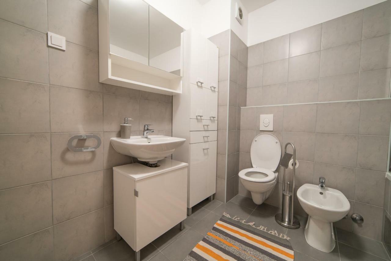 Apartman Urban & 4 Загреб Екстериор снимка